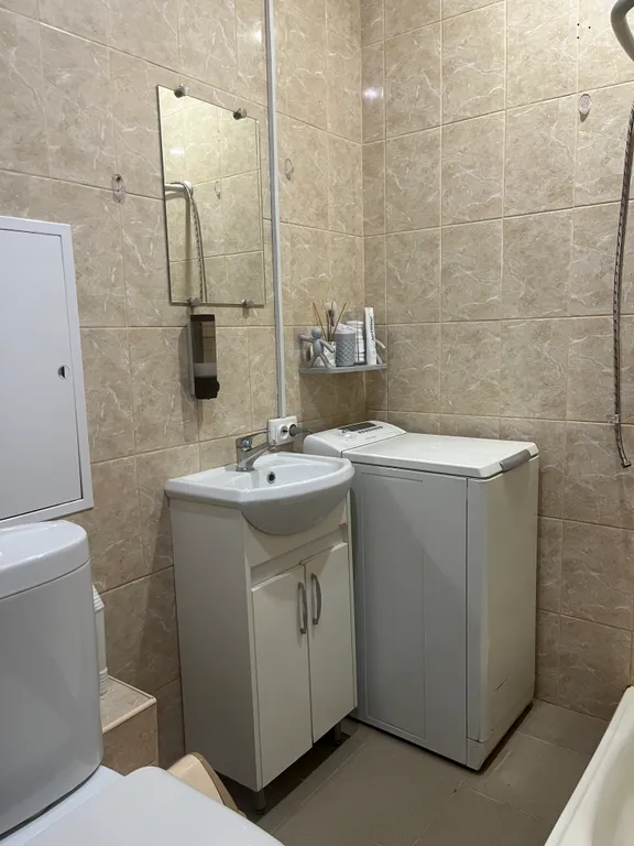 Большая студия в 3 км от аэропорта