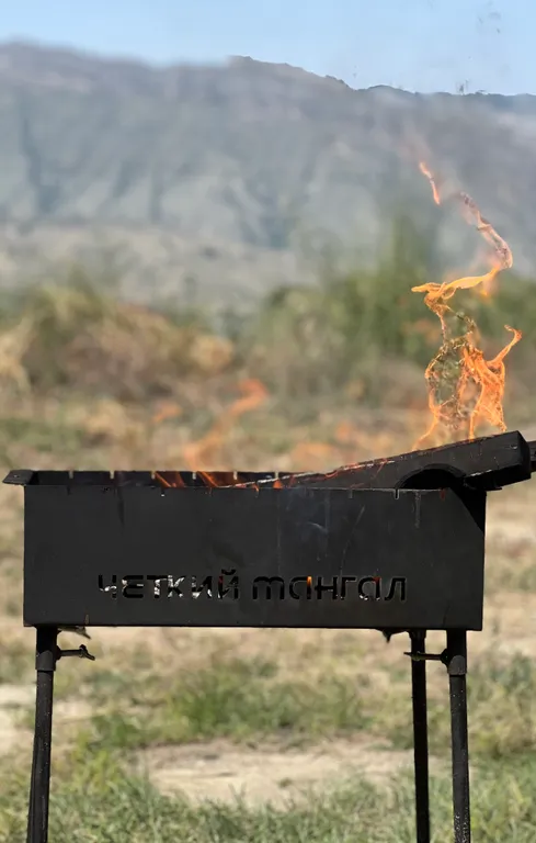 Дом в тихом уголке на вершине горы