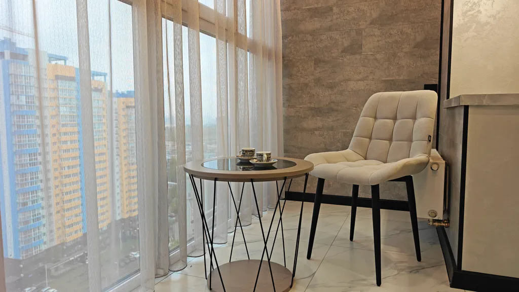 ТЕРРА48 | Гедонист люкс: рабочее место + панорамный балкон в центре