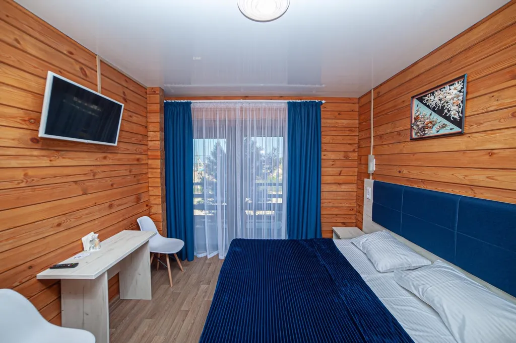 Квартира Квартира Удобная студия на первом этаже с парковкой на территории — Севастополь