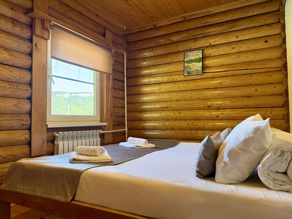 Дом 5-ти комнатный на 10 мест