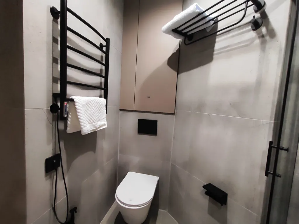 Дизайнерская студия с балконом