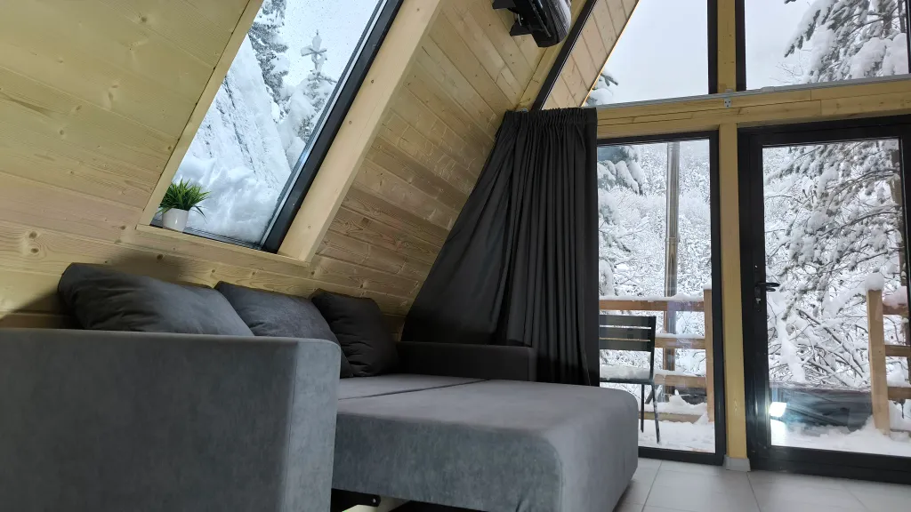 Дом Соло 3 с видом на реку и банным чаном, без посещения бани/бассейна