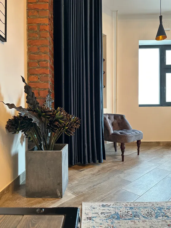 Дизайнерский апартамент в центре города