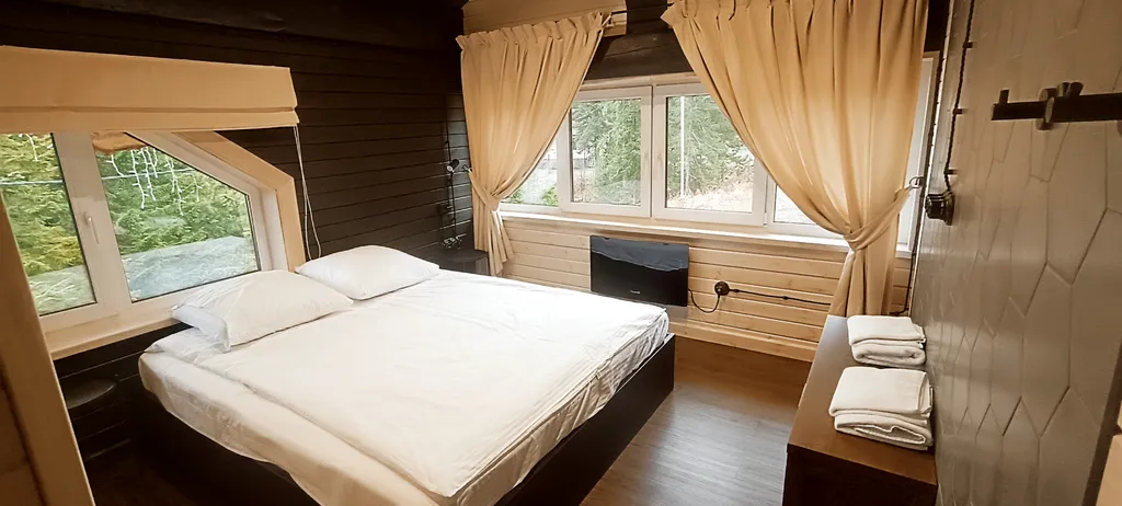 4-комнатный Дом