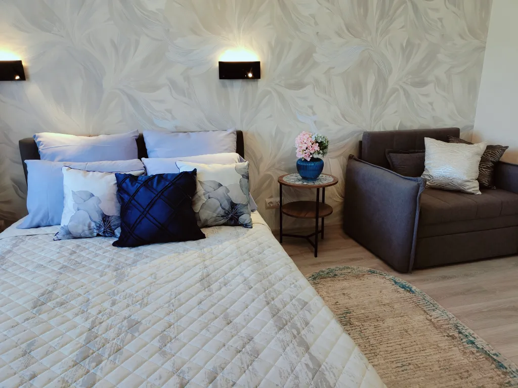 Квартира Уютная квартира с птичками в сердце Калининграда — Калининград