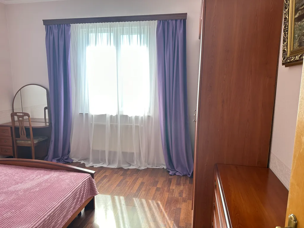 Тихий и уютный дом с террасой с видом на горы