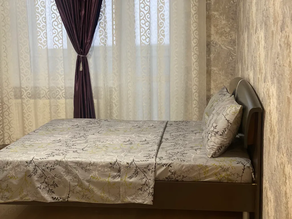 Квартира Уютная новая квартира — Тюмень
