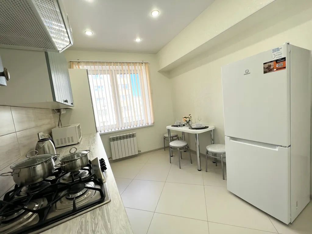 3-к квартира в центре в новом доме на 8 спальных мест