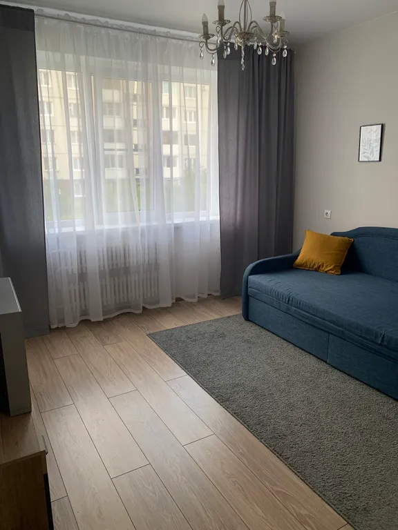 1-комнатная квартира в Западном районе — аренда посуточно в Великий Новгород