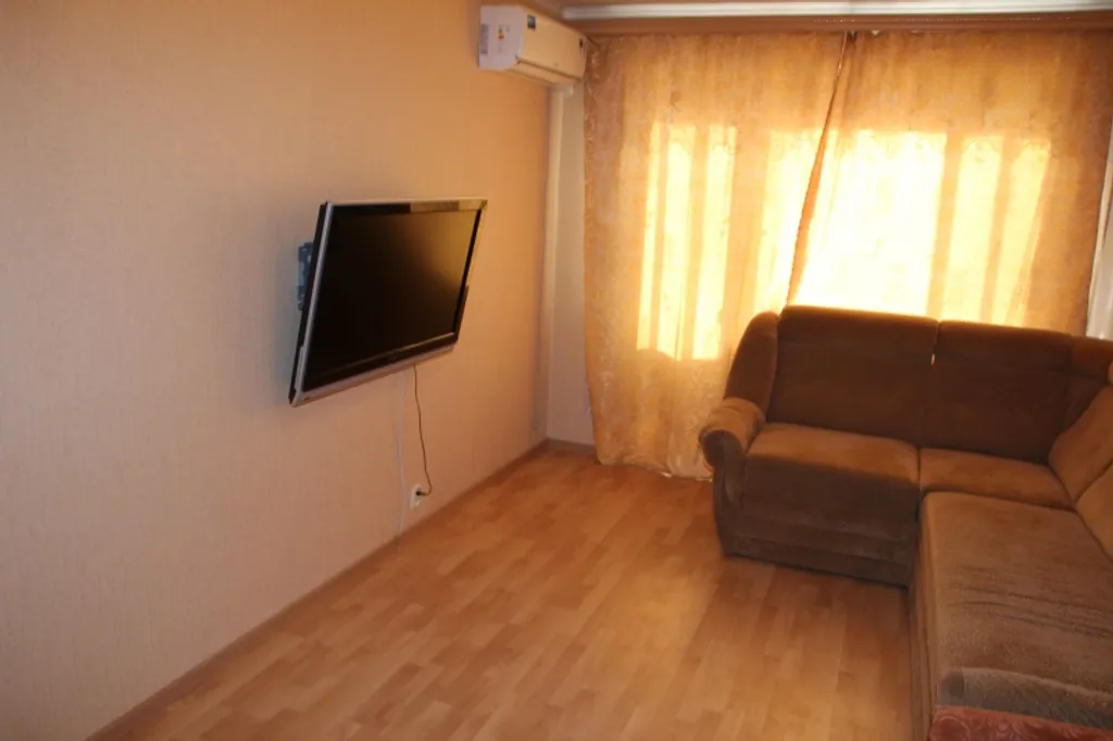 1-комнатная Квартира — аренда посуточно в Великие Луки