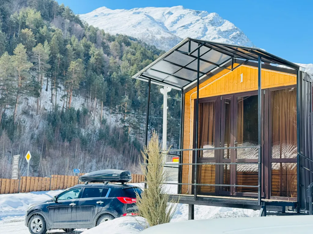 Дом с видом на лес, горы