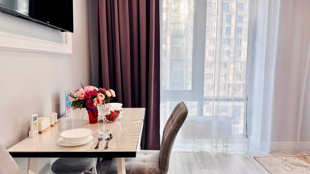 Апартаменты делюкс в авторском квартале в центре города