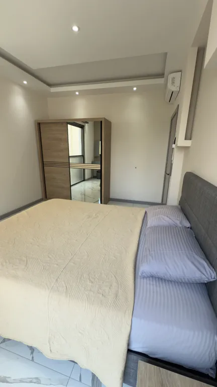 Люкс квартира в центре в 150 метрах от пляжа Клеопатра