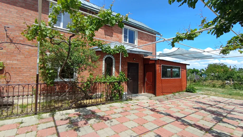 Дом с видом на море