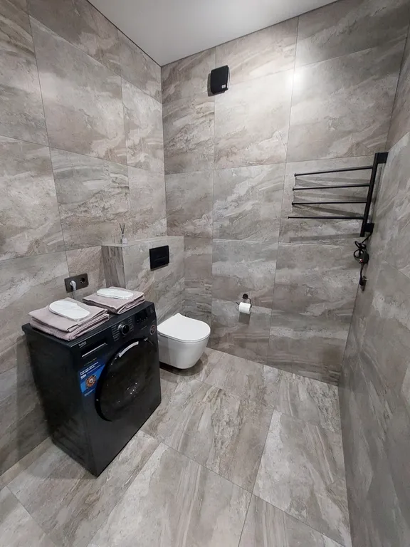 Уютная однокомнатная квартира с дизайнерским ремонтом