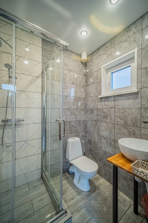 Уютный барн хаус с большими панорамными окнами Барн 4