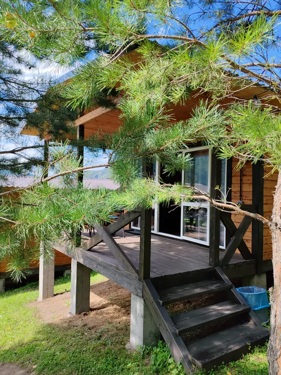 Уютный дом с видом на горы