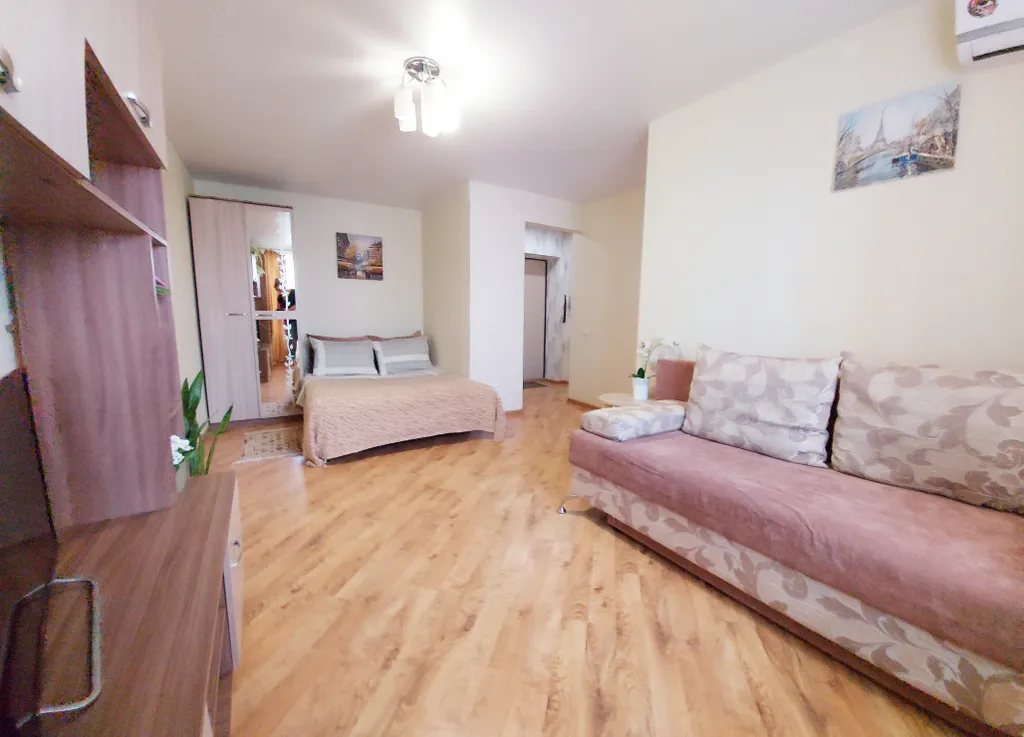 Квартира на ТЮЗ — аренда посуточно в Волгоград