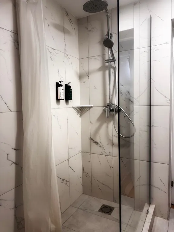 Улучшенный двухместный номер 5