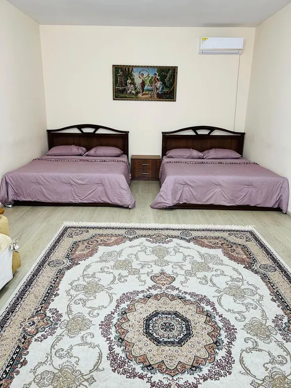 Уютный домик около речки