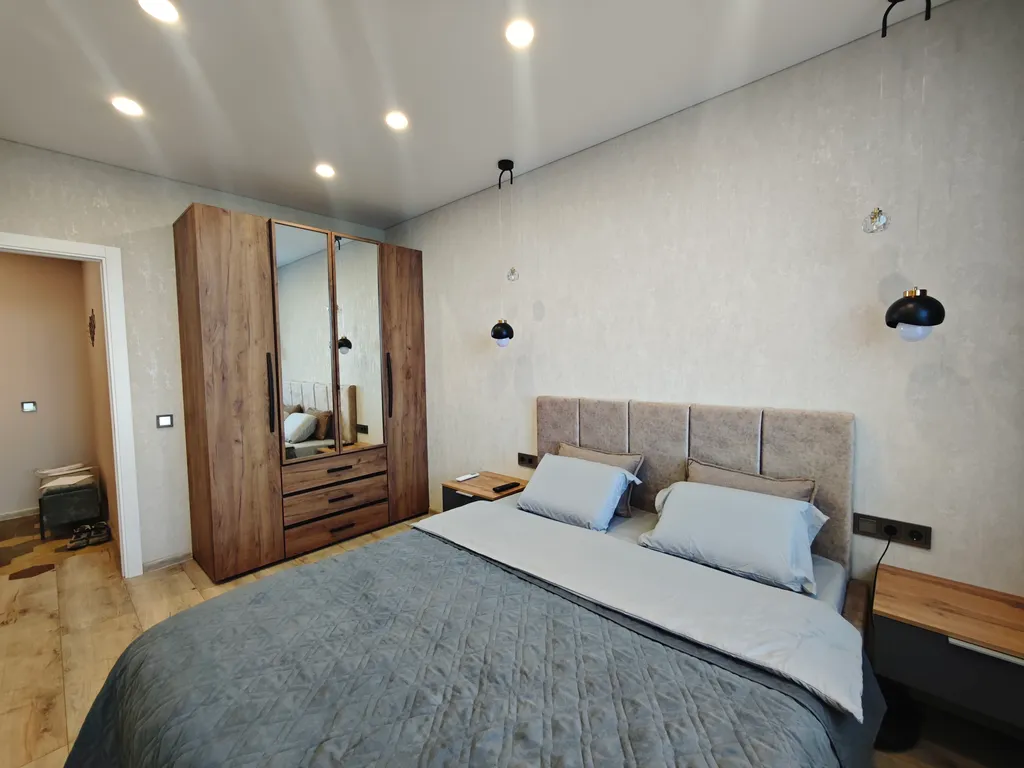 Квартира с дизайнерским ремонтом в шаговой доступности от моря