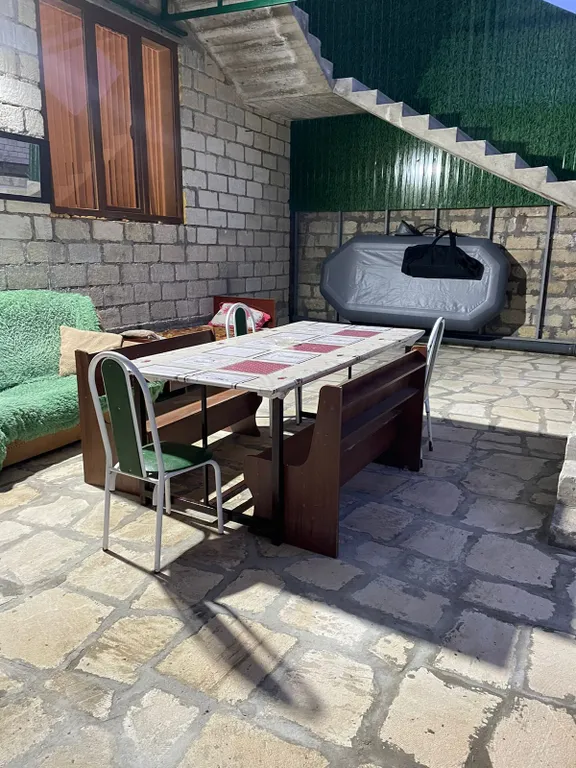 Просторная дача у моря для семейного отдыха