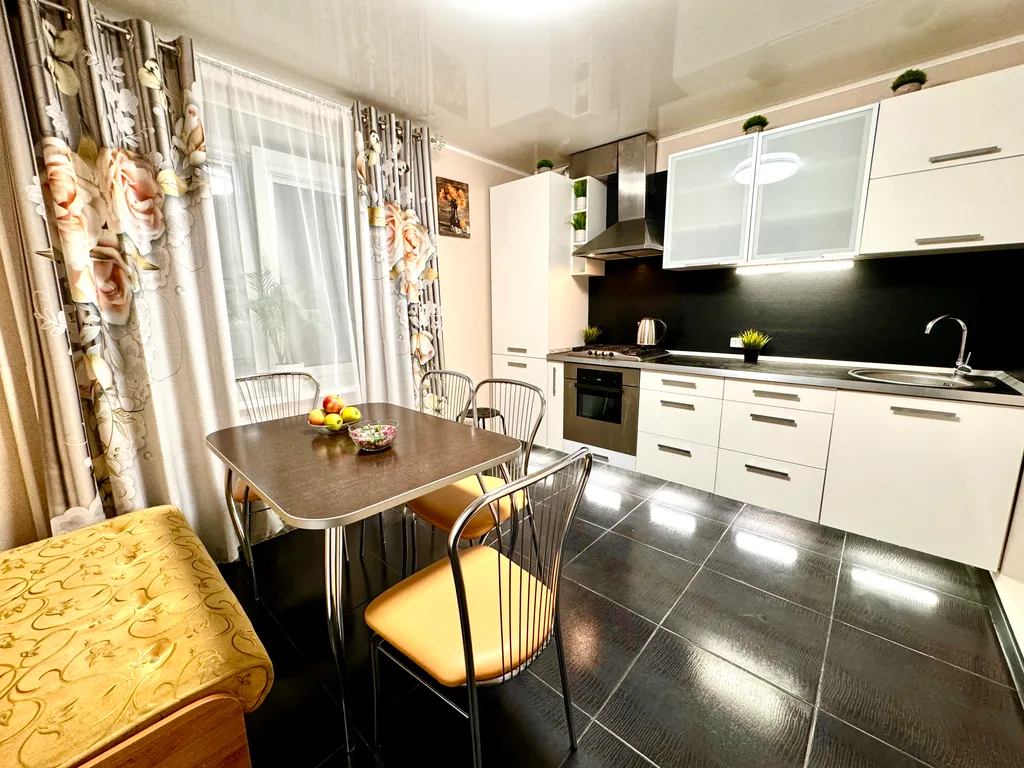 Уютная квартира рядом с набережной р. Волги