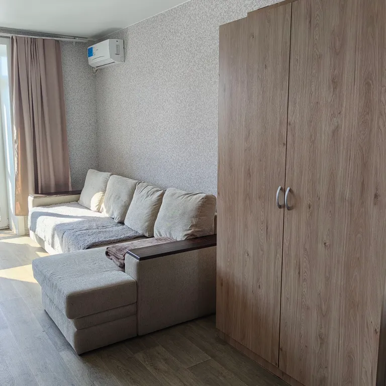 Светлая уютная квартира-студия