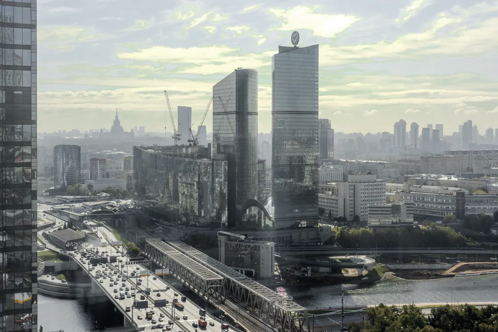 Roomley Family Apartment