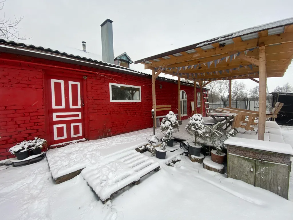 Дом с печкой, баней и речкой