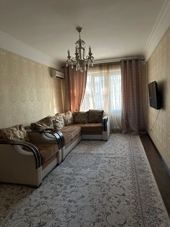 Уютная двухкомнатная квартира в центре города — аренда посуточно в Каспийск