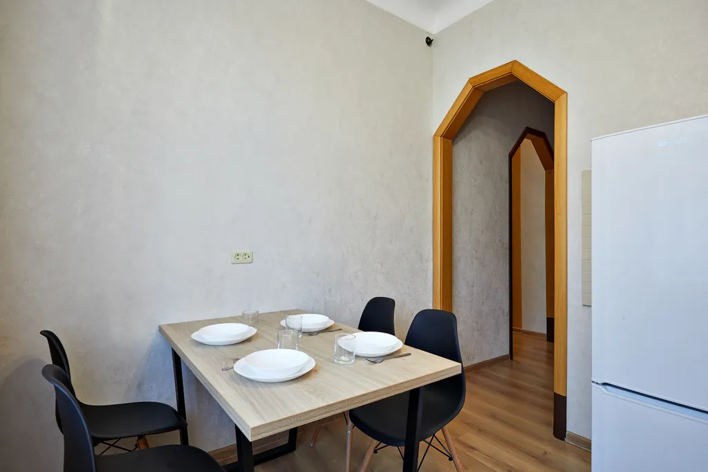 2-комнатная с раздельными спальнями в самом центре