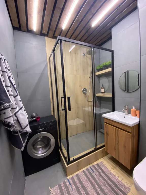 Апартаменты в новостройке рядом с ЖД вокзалом