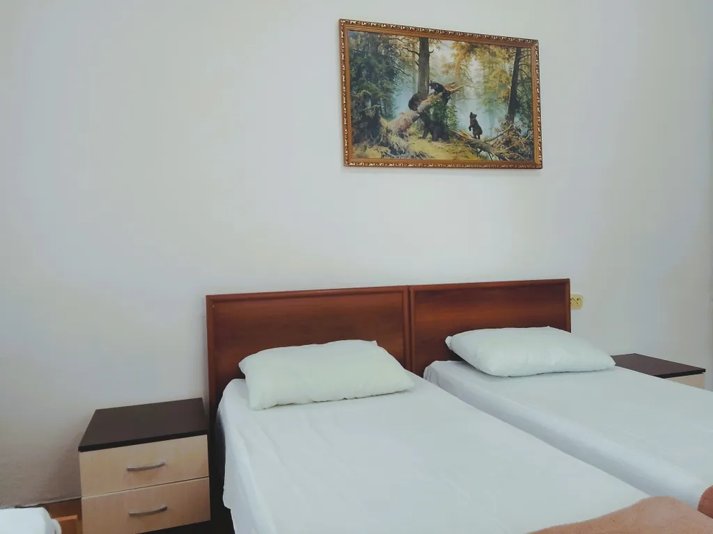 Уютное жильё с видом на горы в шаговой доступности от моря