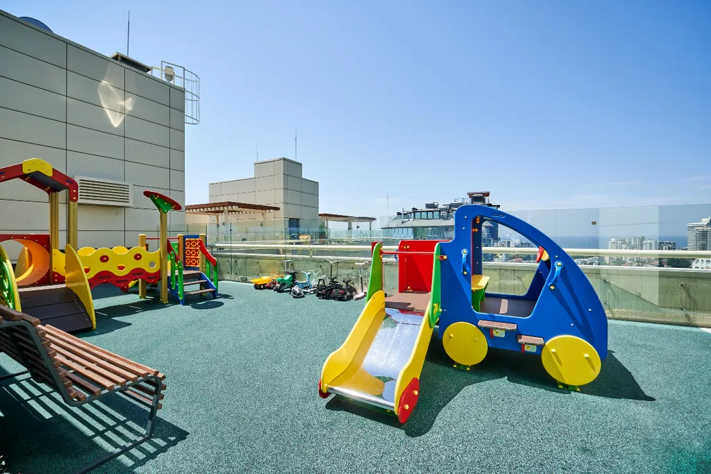 Апартаменты с бассейном в центре Сочи