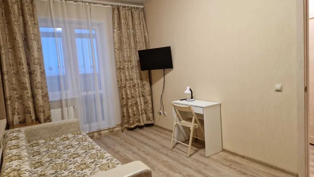 Уютная квартира — аренда посуточно в Тазовский