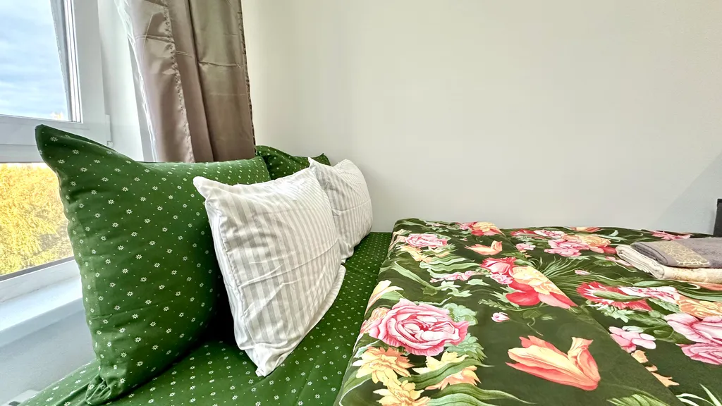 Квартира с видом на пруд