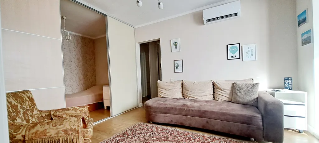 3к квартирв а центре у Сити Молла класса люкс