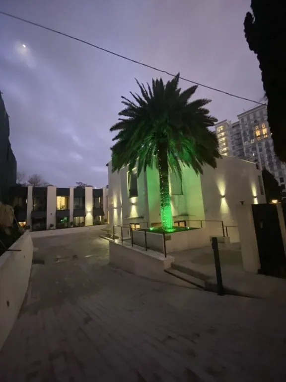 Современная студия