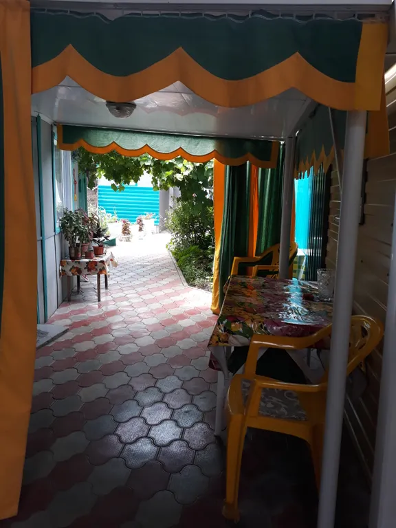 Номер на троих с балконом