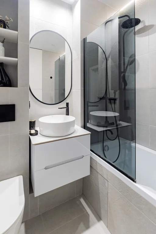 Современная евротрешка в центре