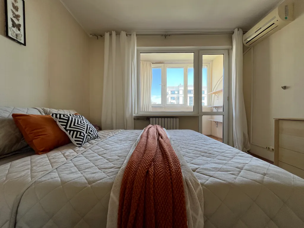 Квартира Рядом парк Победы не берем оплату за уборку — аренда посуточно в Севастополь