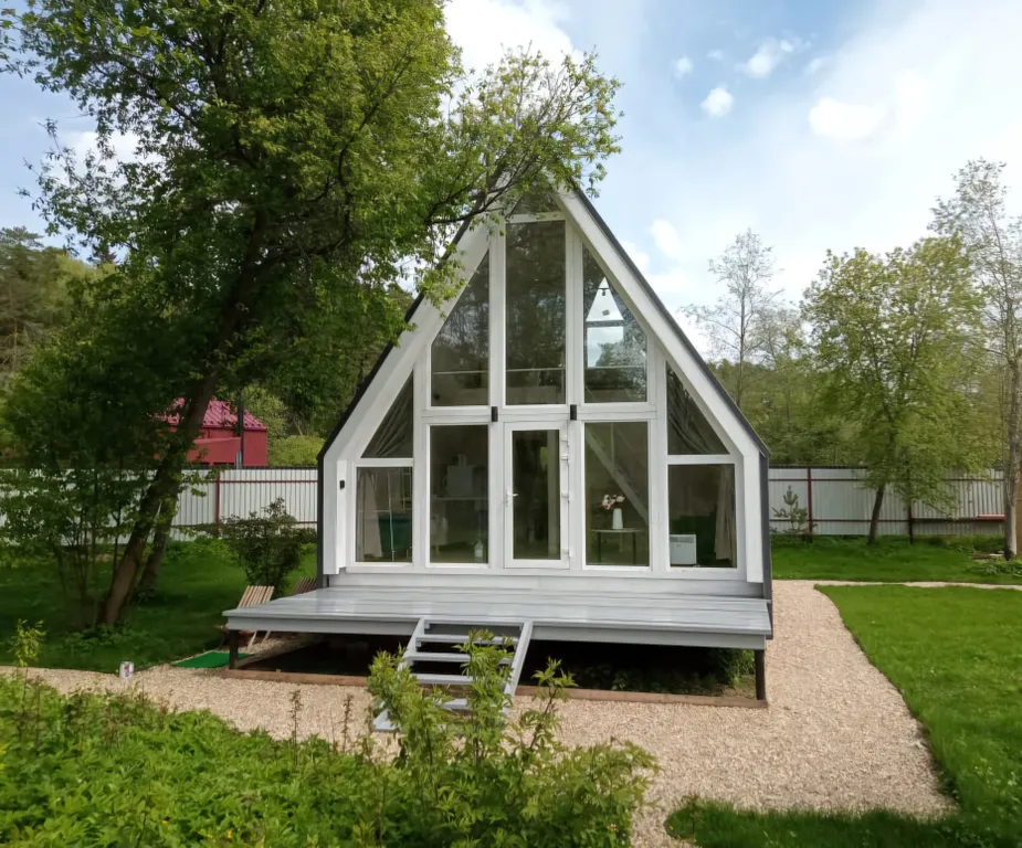 Дом А-фрейм на речке под Клином