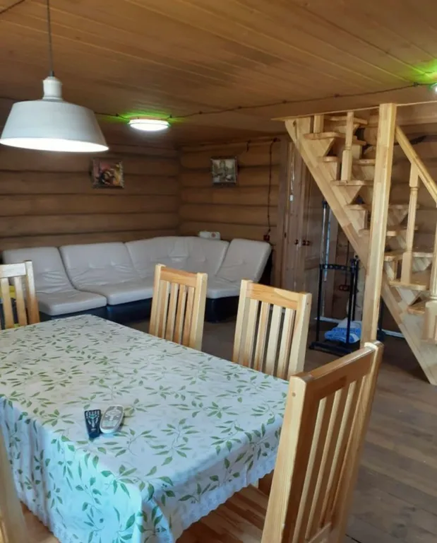 Уютный гостевой дом с баней на берегу озера