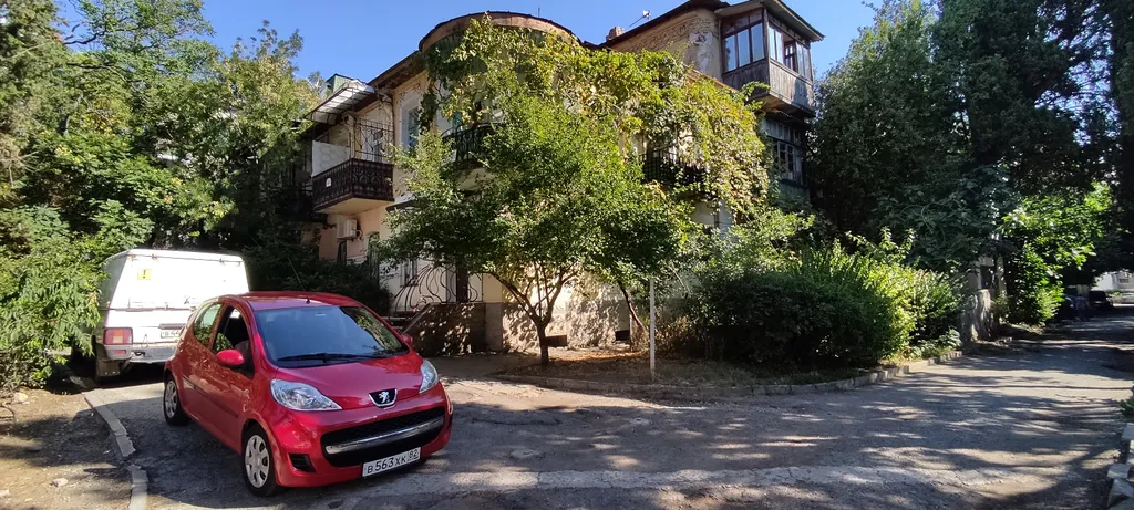 Удобная квартира в центре набережной