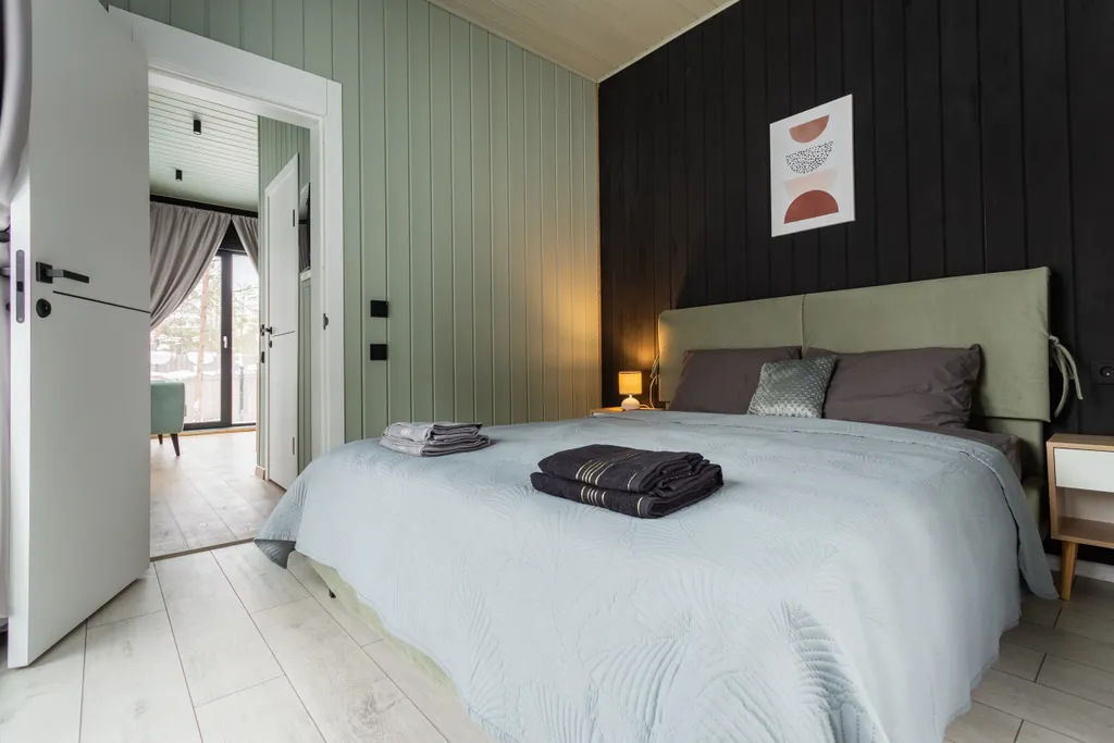 Уютный домик среди сосен