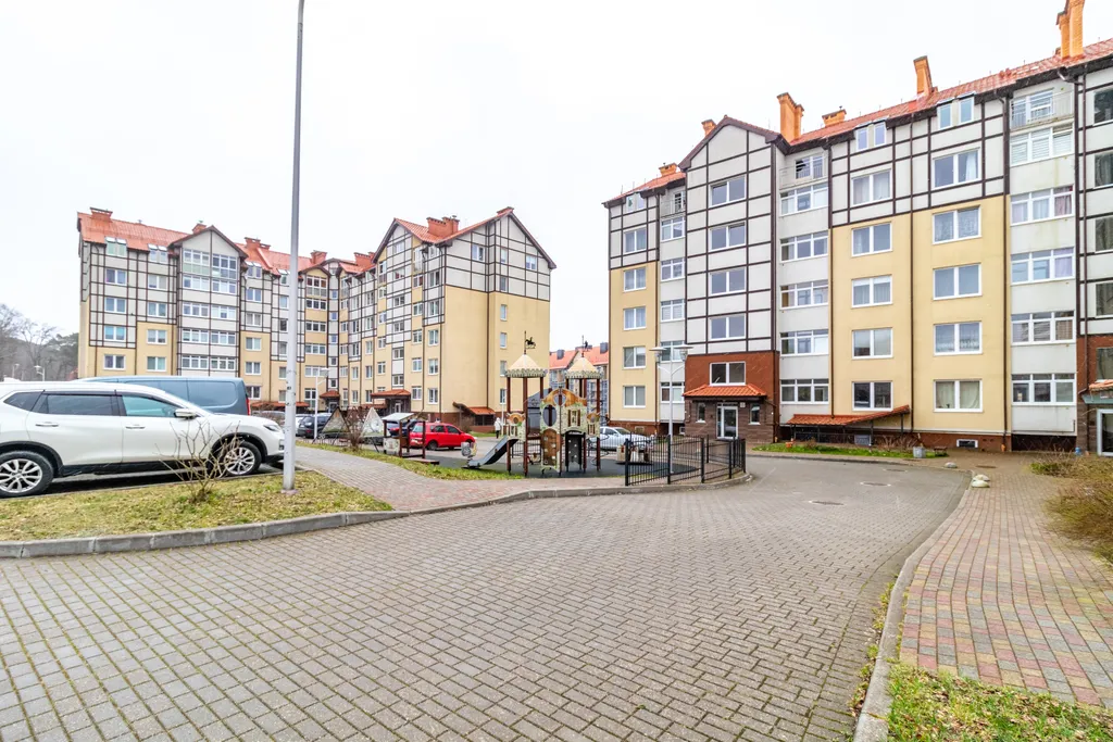 Солнечная квартира с видом на лес