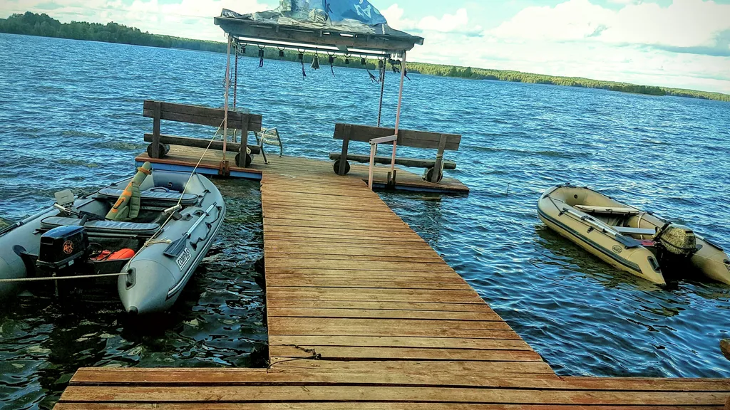 Коттедж на берегу