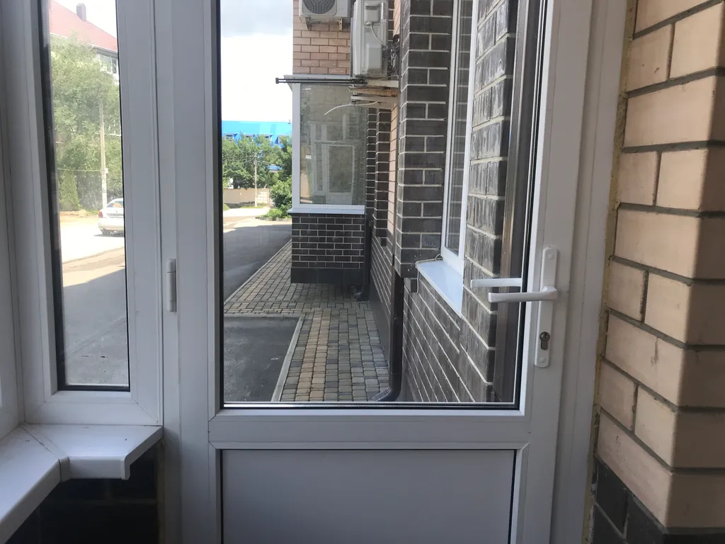 Уютная квартира на первом этаже в ЖК Бристоль с отдельным входом